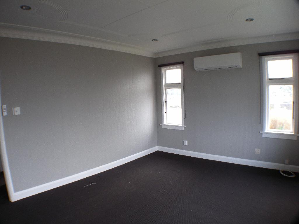 A lounge 2
