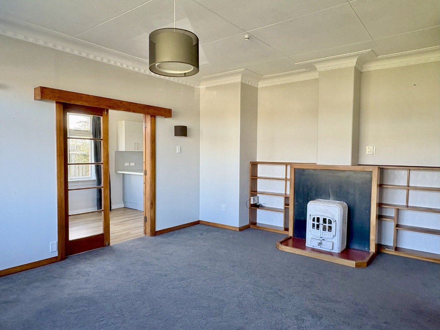 house to rent - south property management dunedin - kipling Street lounge