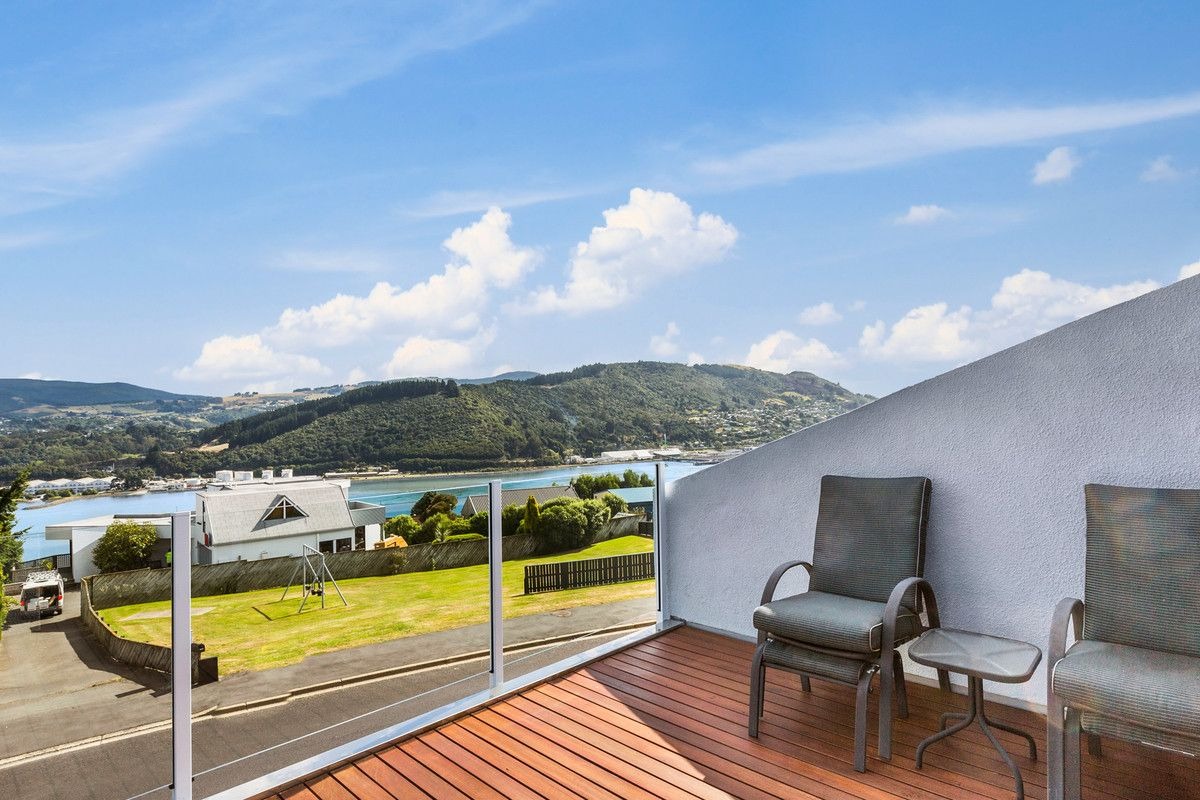 l2cmbsrwzmi6tcwv5nrzqieceu