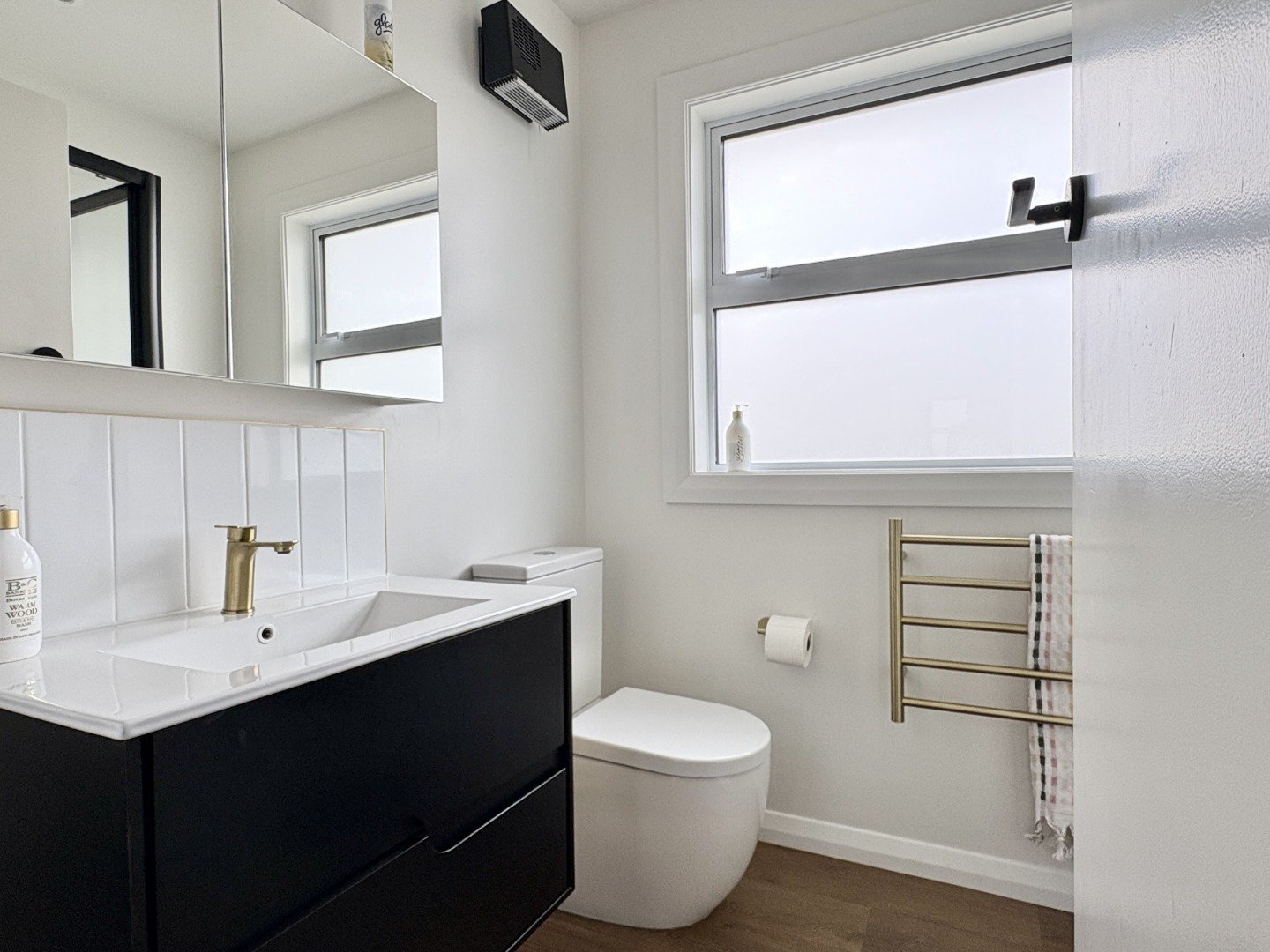 Forfar Mosgiel - bathroom 2