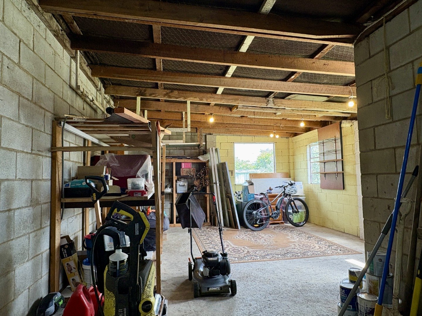 Forfar Mosgiel - garage storage