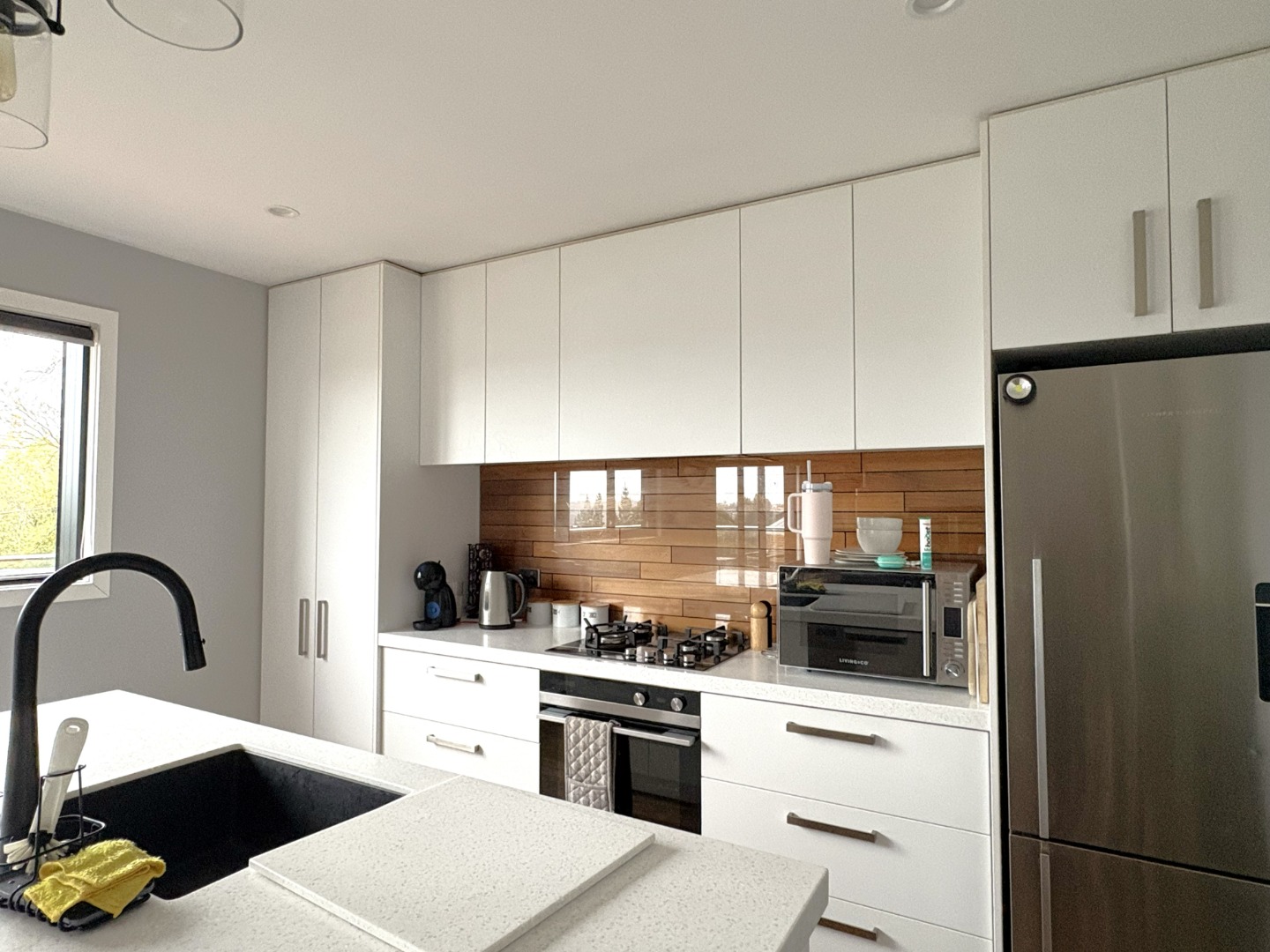 Pitcairn kitchen2