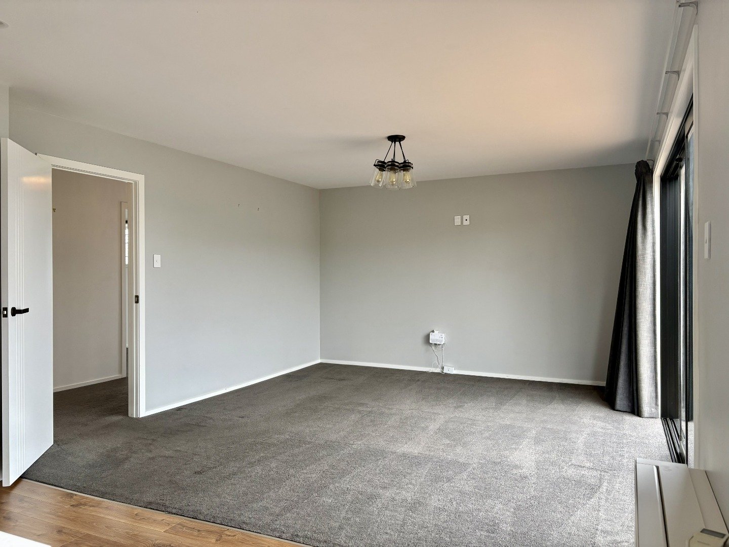 16-pitcairn-street-dunedin-rental-living-