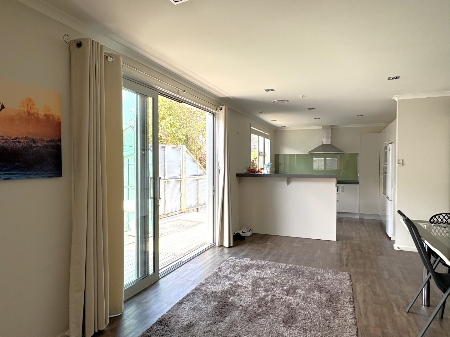 30-henry-street-dining-room-kitchen