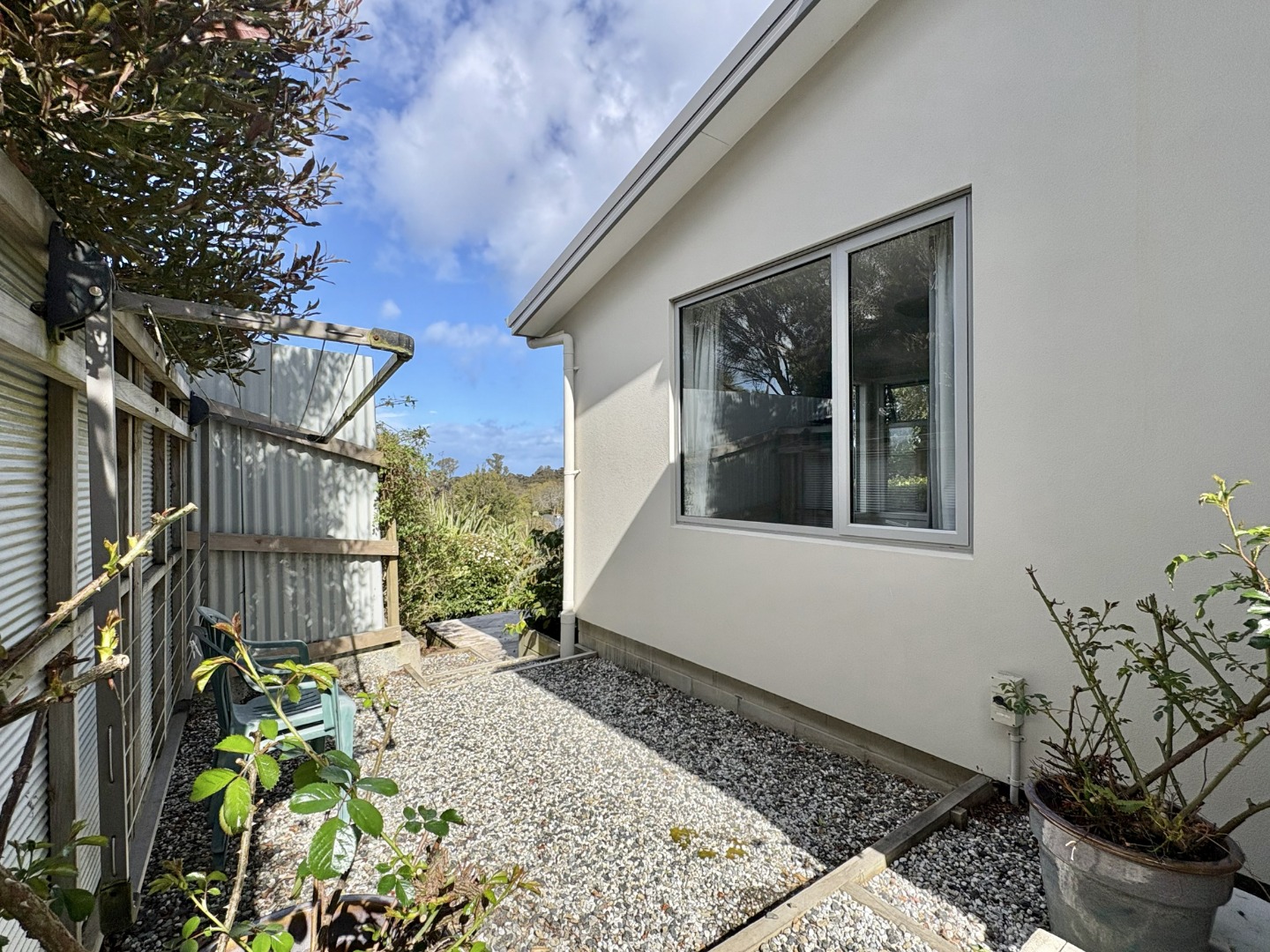 30-henry-street-sidehouse