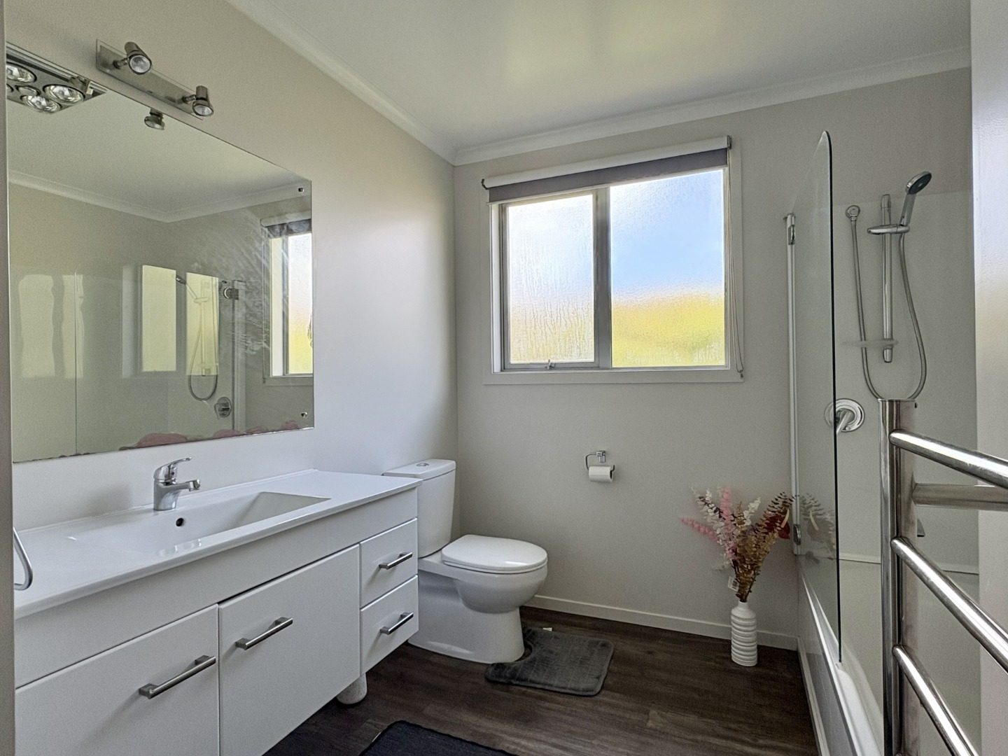 30-henry-street-bathroom-1