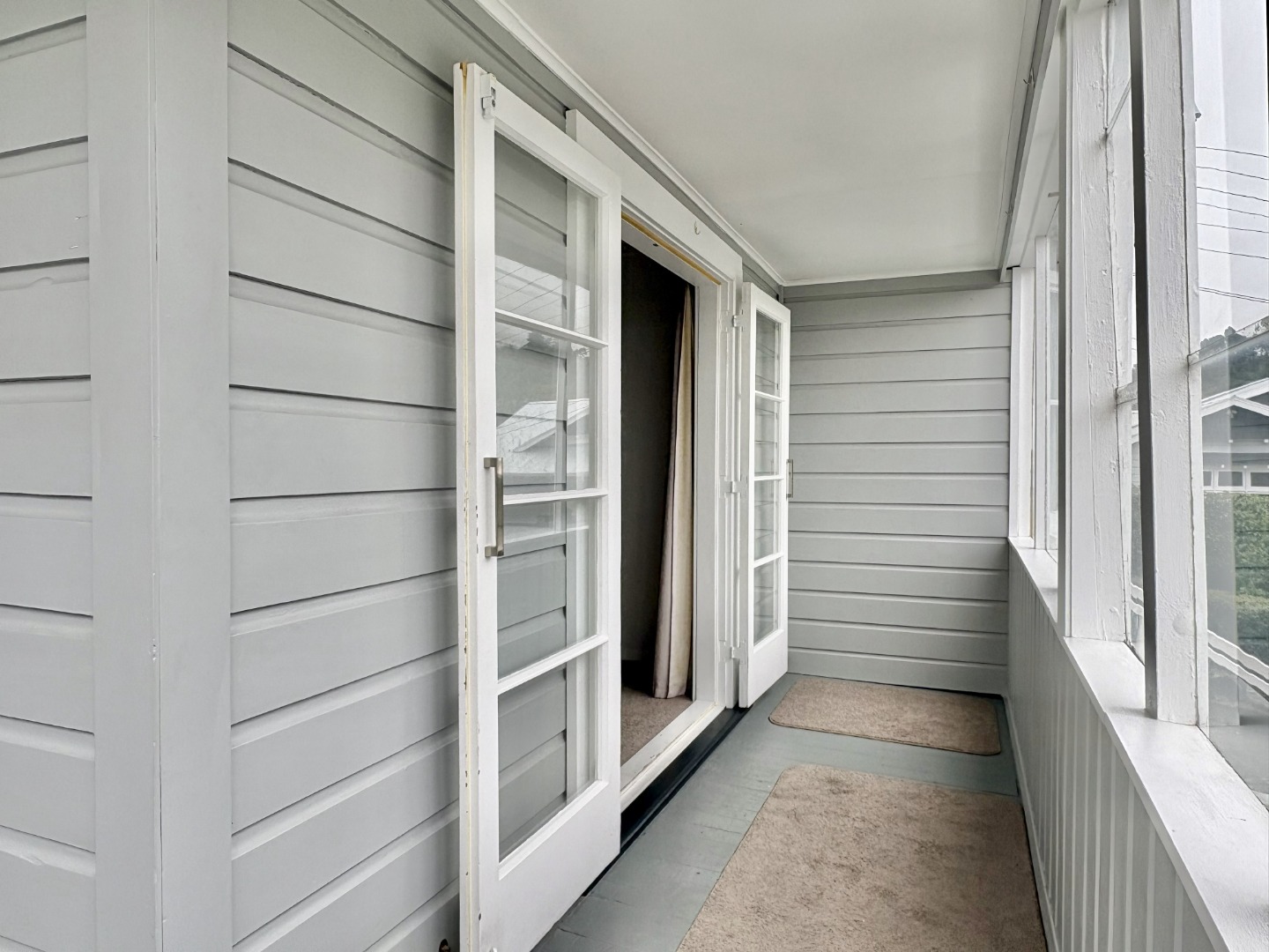 South Road - sunroom